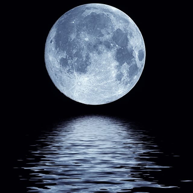 10 Rituals for the Super Moon