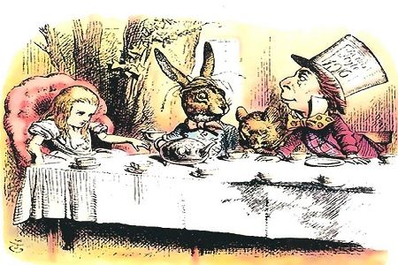 The Metaphysics of Alice