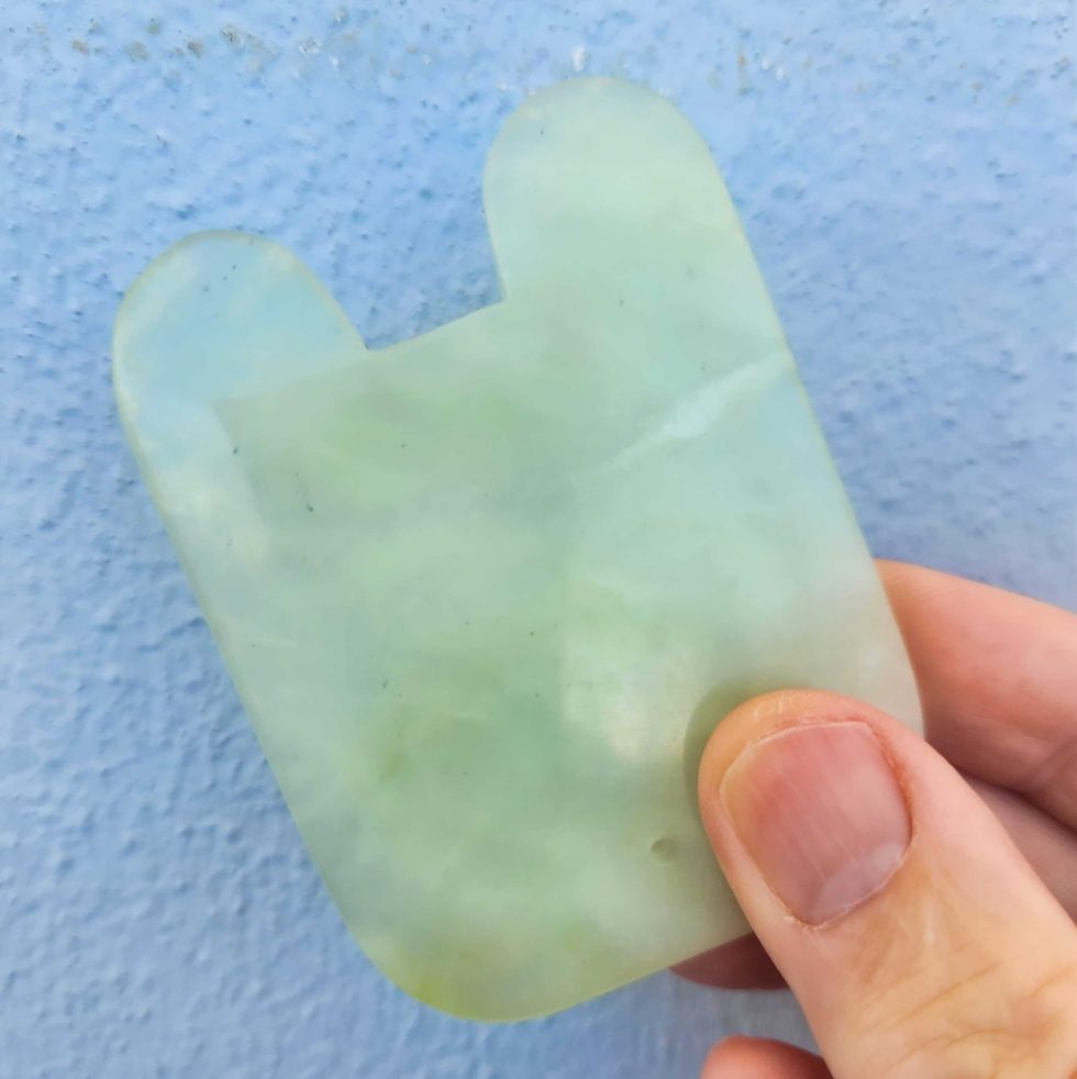 Jade Gua Sha Tool - Image 2